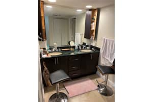 520 Brickell Key Dr A610 Miami, FL 33131 - MLS#A11960717