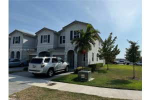 1110 Se 27th Ter 1110 Homestead, FL 33035 - MLS#A11960722