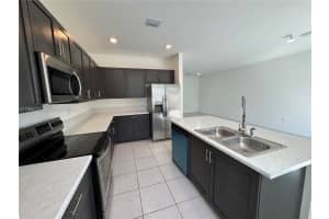 1110 Se 27th Ter 1110 Homestead, FL 33035 - MLS#A11960722