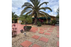 101 S Royal Poinciana Blvd Miami Springs, FL 33166 - MLS#A11960751