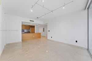 475 Brickell Ave 3513, Miami