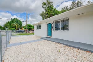 9391 Nw 5th Ave 9393 Miami, FL 33150 - MLS#A11960773