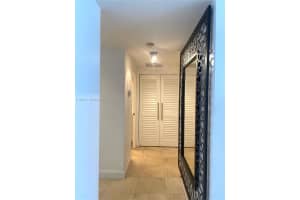 1408 Brickell Bay Dr 1217 Miami, FL 33131 - MLS#A11960831