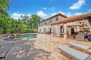 5621 Sw 68th Ct Miami, FL 33143 - MLS#A11960857