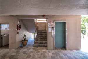 16851 Ne 18th Ave 302 North Miami Beach, FL 33162 - MLS#A11960875