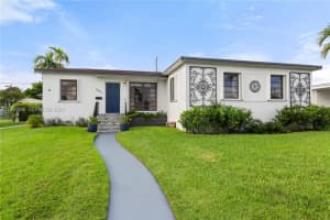 8461 Sw 33rd Ter Miami, FL 33155 - MLS#A11960899