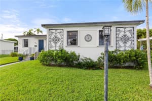 8461 Sw 33rd Ter Miami, FL 33155 - MLS#A11960899