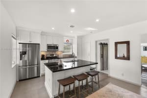 8461 Sw 33rd Ter Miami, FL 33155 - MLS#A11960899