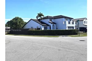 7301 Sw 159th Ave 1 Miami, FL 33193 - MLS#A11960914