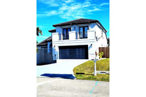 7301 Sw 159th Ave 1 Miami, FL 33193 - MLS#A11960914