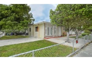 2656 Sw 31st Ct 2656 Miami, FL 33133 - MLS#A11960929