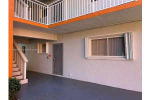 11301 200th St , Miami, FL 33157 - MLS#A11960959