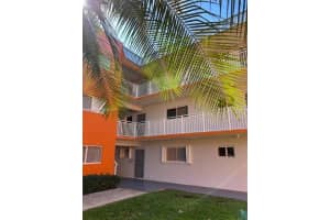 11301 200th St , Miami, FL 33157 - MLS#A11960959