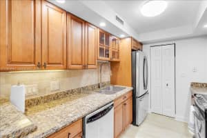 MLS# A11960961, Singer Island, Florida 33404