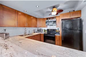 3180 S Ocean Dr 618 Hallandale Beach, FL 33009 - MLS#A11960970