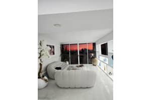 1000 W Island Blvd 2312 Aventura, FL 33160 - MLS#A11960979