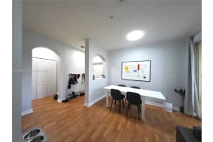 130 Jacaranda Country Club Dr 203 Plantation, FL 33324 - MLS#A11960982