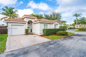 11276 Nw 58th Ter Doral, FL 33178 - MLS#A11960989