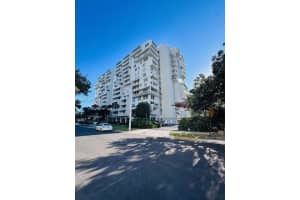 MLS# A11960990, Miami, Florida 33129
