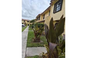 2747 NW 47th Ln #3006, Lauderdale Lakes, FL 33313, - MLS#A11960991