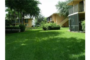 5921 Washington St 124 Hollywood, FL 33023 - MLS#A11961010