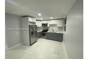 MLS# A11961024, Hialeah, Florida 33010