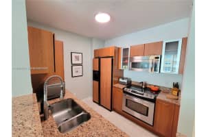 700 E Boynton Beach Blvd 1007 Boynton Beach, FL 33435 - MLS#A11961065