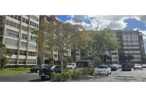 1200 Saint Charles Pl 207, Pembroke Pines