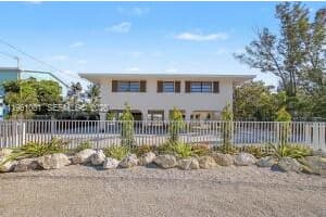 130 Brian Rd, Marathon