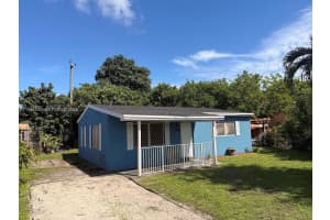 3021 Nw 17th St Fort Lauderdale, FL 33311 - MLS#A11961094