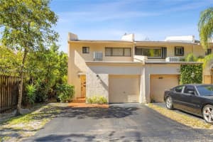 4299 N 76th Ave, Davie