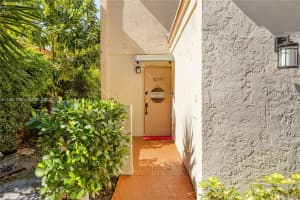 4299 N 76th Ave Davie, FL 33024 - MLS#A11961096