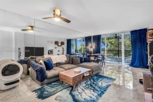 120 Royal Park Dr 4f Oakland Park, FL 33309 - MLS#A11961100