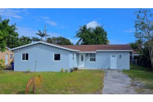 1700 N Cypress Rd Pompano Beach, FL 33060 - MLS#A11961111