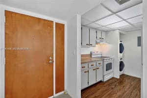 7601 E Treasure Dr 2222 North Bay Village, FL 33141 - MLS#A11961131