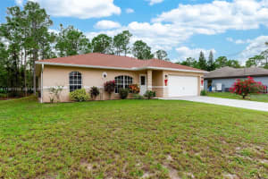 436 Broadmoor St Lehigh Acres, FL 33974 - MLS#A11961154