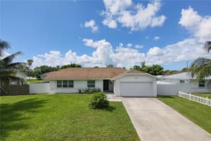 5010 Sw 31st Ave Naples, FL 34116 - MLS#A11961224