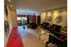 5005 Collins Ave 212, Miami Beach