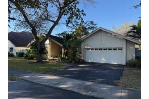 14241 Sw 106th Ter Miami, FL 33186 - MLS#A11961304