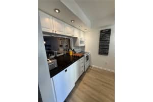 232 Waterside Dr Hypoluxo, FL 33462 - MLS#A11961340