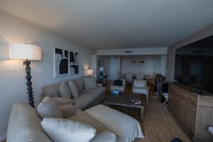 1000 W Island Blvd 2812 Aventura, FL 33160 - MLS#A11961350