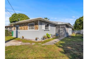 811 Nw 112th St, Miami