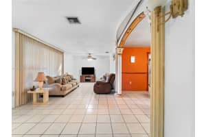 811 Nw 112th St Miami, FL 33168 - MLS#A11961361