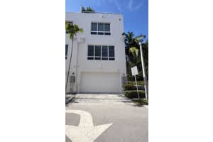 6671 Nw 105th Ave Doral, FL 33178 - MLS#A11961379