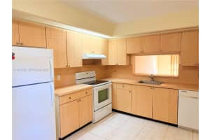 12950 Sw 4th Ct 107h, Pembroke Pines