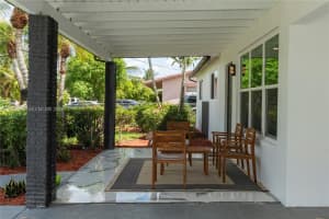 390 NW 40th St, Pompano Beach, FL 33064, - MLS#A11961399