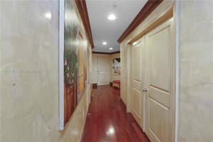 10 Aragon Ave 1216 Coral Gables, FL 33134 - MLS#A11961405