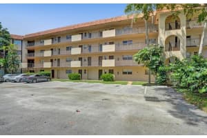 6101 N Falls Cir Dr 302 Lauderhill, FL 33319 - MLS#A11961440