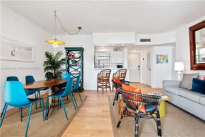 341 N Birch Rd 209 Fort Lauderdale, FL 33304 - MLS#A11961492