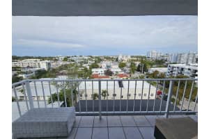 6900 Bay Dr 8j Miami Beach, FL 33141 - MLS#A11961502